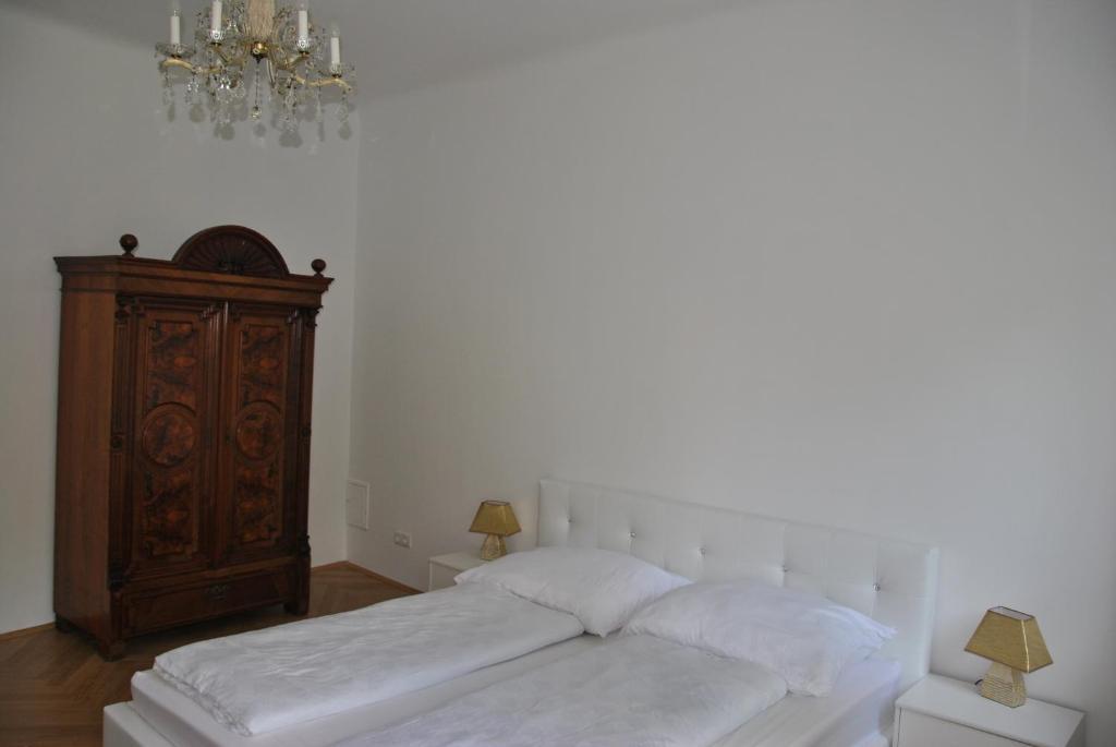 Schoenbrunn Park Appartement